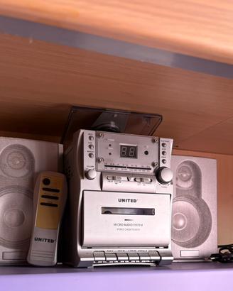 Stereo Radio CD Cassette United