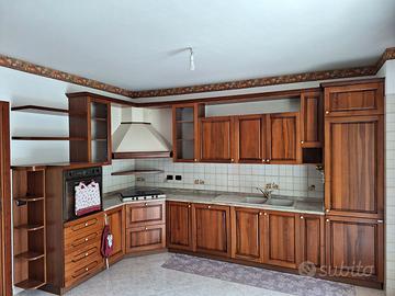 Cucina in legno