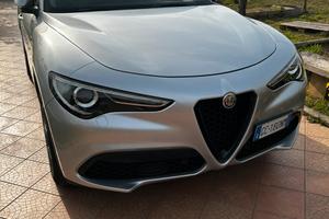 Alfa romeo stelvio 2.2 diesel Q4 sprint 190 CV
