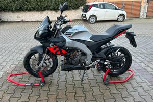 Aprilia Tuono 125 4T