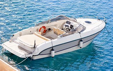 Cranchi CLS 27 con 2 motori