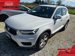 VOLVO XC40 T2 Core