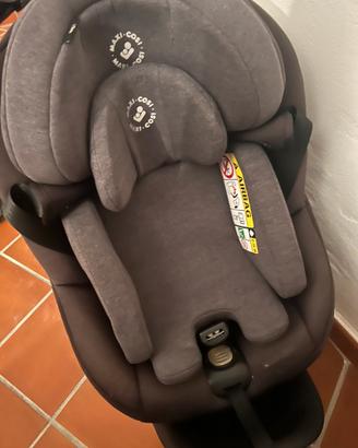 Seggiolino ispfix maxi cosi rotazione 360