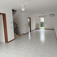 Villa schiera 4 camere
