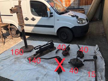 Serie di 6 pompe manuali