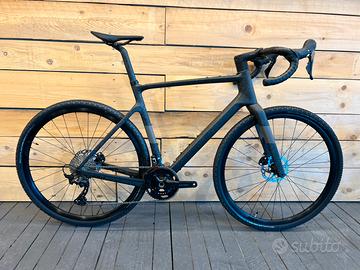 BICICLETTA GRAVEL SCOTT ADDICT GRAVEL 40 2024