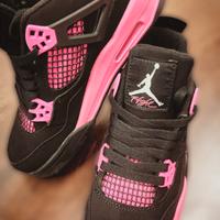 Nike Air Jordan 4 🖤🩷 "Pink Panther" 