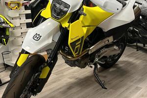 Husqvarna 701 Supermoto