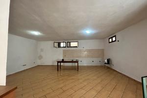 Locale ristrutturato