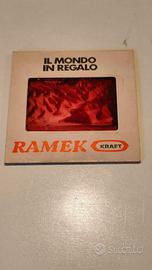 Diapositiva da collezione Ramek/Kraft 