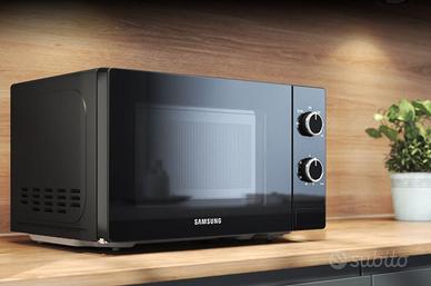 Microonde Samsung (nuovo mai aperto)