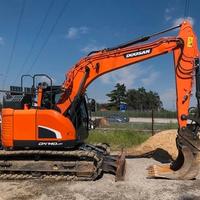 Escavatore DOOSAN DX140LCR-5, q.li 144