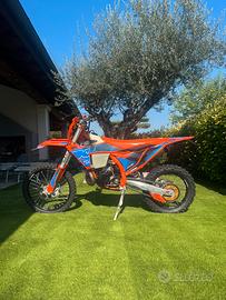 KTM 250 TBI Six Days 2024
