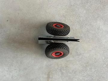 Carrello portapannelli con rivestimento