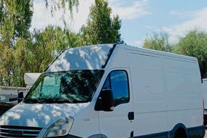 iveco daily 35c18 3.0 180 cavalli