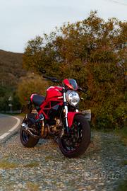 Ducati monster 797  A2