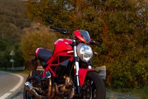 Ducati monster 797  A2