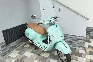 Vespa 300 gts hpe