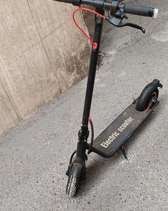 monopattino elettrico