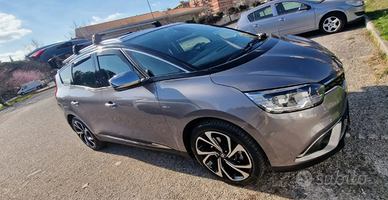 Renault Grand Scenic IV
