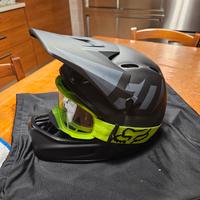 casco fox downhill / mtb + occhiali