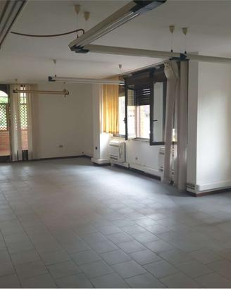 R14) Vignola ufficio di pregio