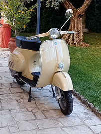 Vespa 50L allungata