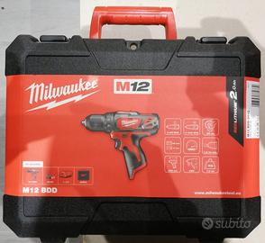 Milwaukee Trapano avvitatore batteria M12BDD 201C