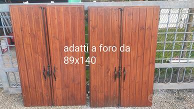 scuri in legno riverniciati e sistemati