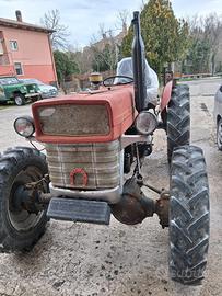 Trattore Massey Ferguson