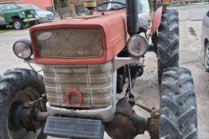 Trattore Massey Ferguson