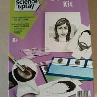 Detective kit marca Clementoni