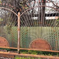Cancello ferro 400 x 180-192 x 225 su monoblocco