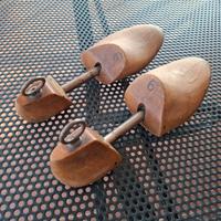 Tendiscarpe/ Forme per scarpe