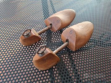 Tendiscarpe/ Forme per scarpe