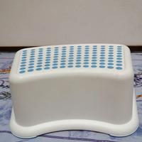 rialzo/sgabello bambini ikea bianco/blu