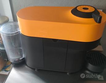 Macchina caffè Nespresso Vertuo 