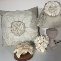Lampada shabby e cuscino