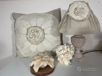 Lampada shabby e cuscino