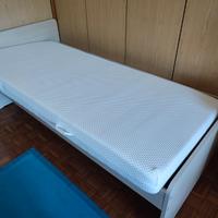 Letto Ikea con materasso