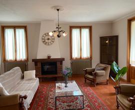 Appartamento in villa con ingresso indip. 1° piano