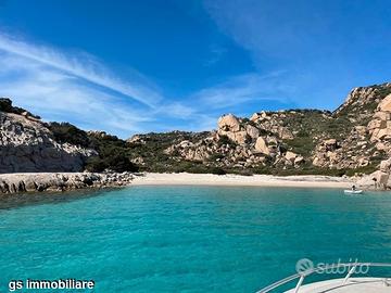 A 2 passi dalla spiaggia con piscina