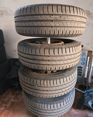 4 cerchi  ferro Gr.Punto da 15" per invernali 