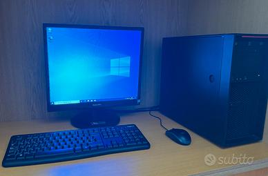 Postazione PC Completa/monitor/mouse/tastiera/PC