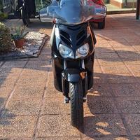 SCOOTER APRILIA SPORTCITY CUBE 125cc.