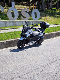 Yamaha x max 400
