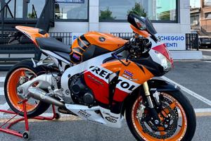 Honda cbr1000rr replica Repsol