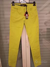 Pantaloni marca SLAM verde acido
