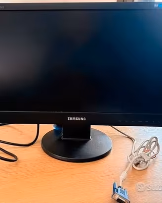 Monitor 22 pollici Samsung nero