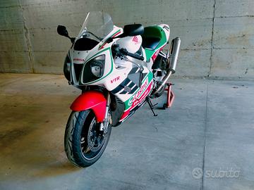 Honda VTR SP HRC iscritta FMI